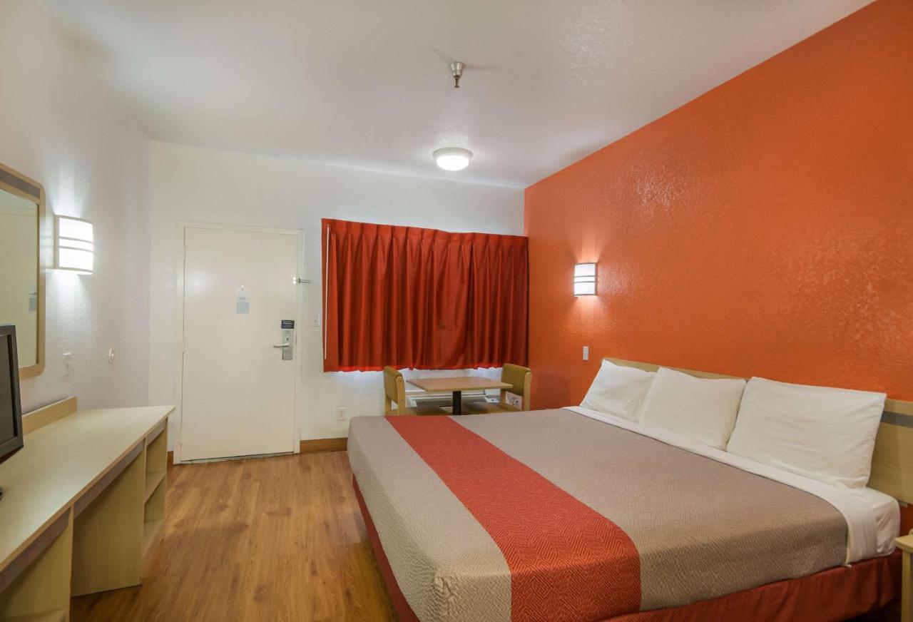 Motel 6-Humble, Tx Dış mekan fotoğraf